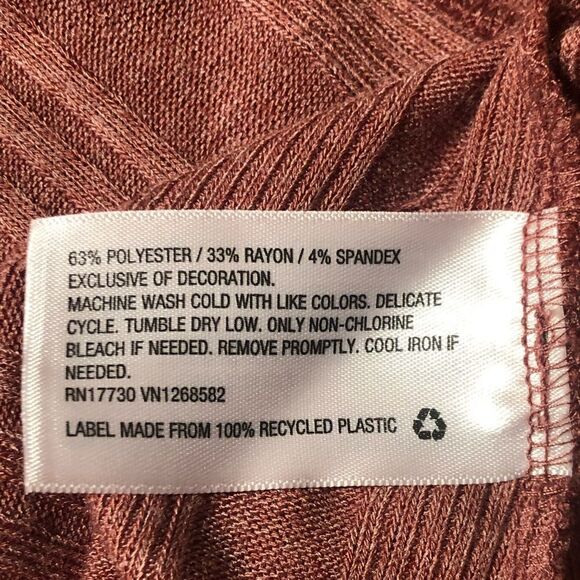 Knox Rose XS womens pullover shirt. Rust color. - Picture 7 of 7